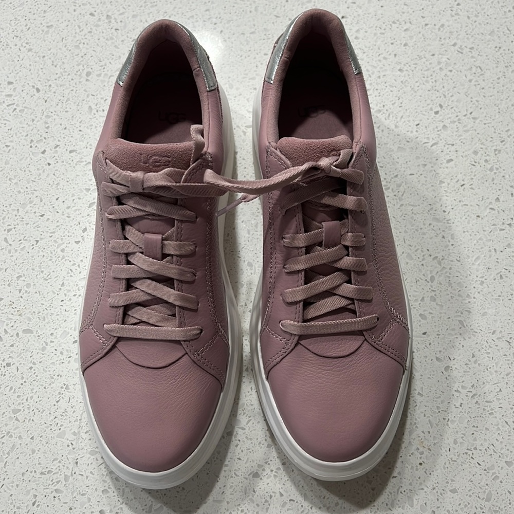 Ugg shoes